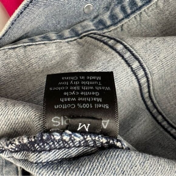 Ava + Kris Jane Denim Fur Collar Oversized Jacket Size Medium - Picture 11 of 14